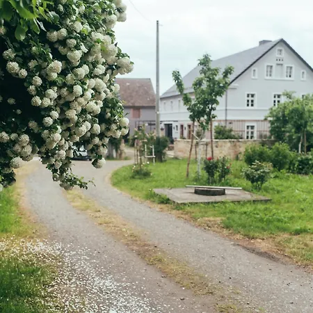 Flowland Tarczyn Tarczyn (Lwowek Slaski)